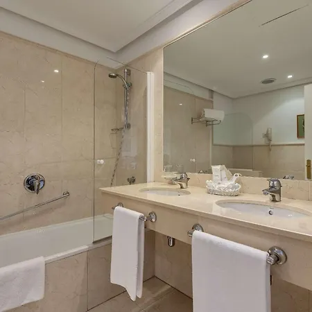 Barcelo Jerez Montecastillo & Convention Center Hotel 4*