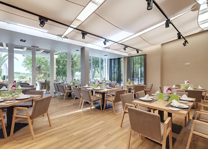 Barcelo Jerez Montecastillo & Convention Center מלון חרז