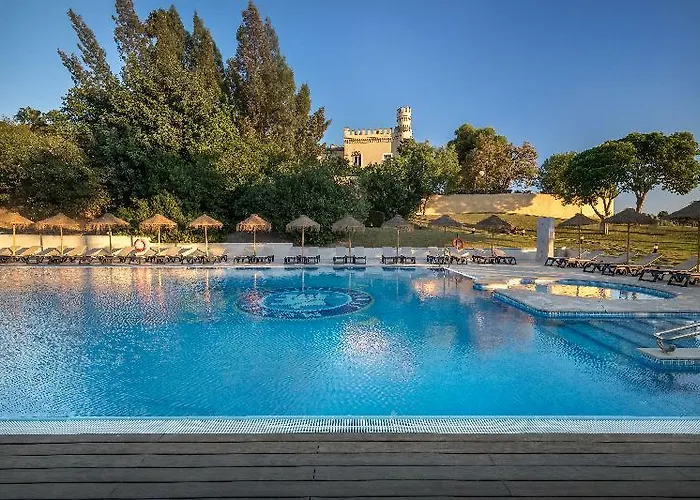 Barcelo Jerez Montecastillo & Convention Center מלון